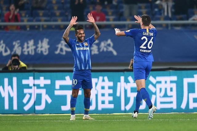 身高2.04米！官方：赫罗纳签下乌克兰20岁中锋皮什丘尔，合同5年
